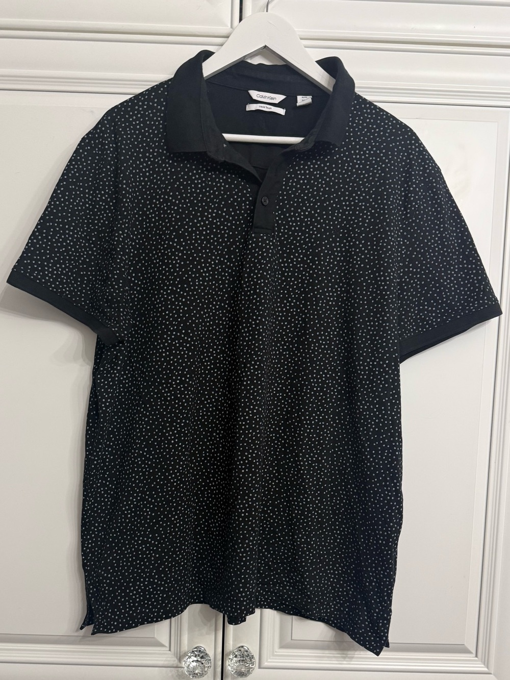 Calvin Klein Men's Size XL Black Liquid Touch Polo with White Micro Dot Print